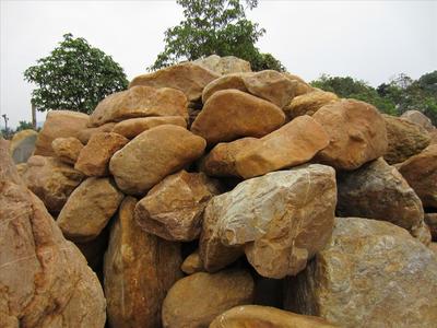 低價批發黃蠟石、假山石、黃臘石、景觀石、黃石、園林景觀石